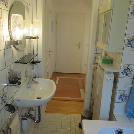 Fuer Hoehere Ansprueche Im Uni-ort Dortmund-sued Ντόρτμουντ